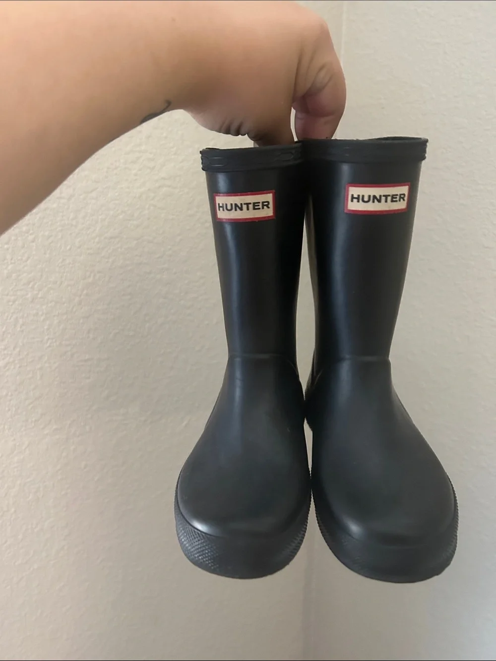 Hunter Kids Black Classic Rain Boots with Logo